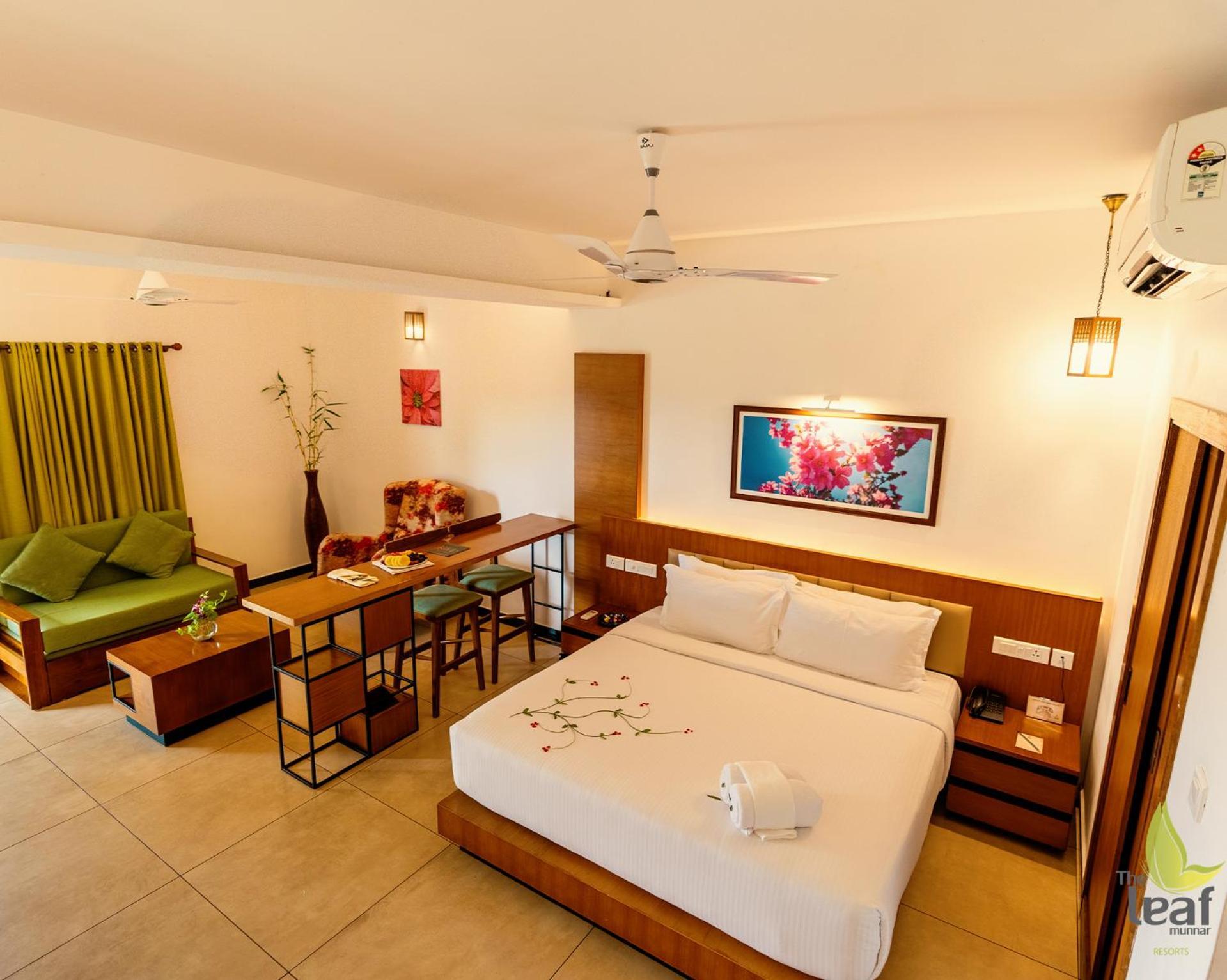 सहारा The Leaf 5*